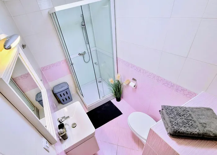 Appartamento Tobias Old Town With 1 Free Offsite Parking Košice