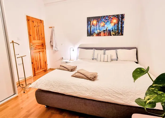 Appartamento Tobias Old Town With 1 Free Offsite Parking